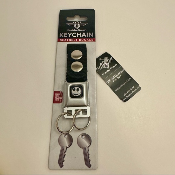 NWT. Jack Skellington keychain. Seat belt buckle style keychain from Buckledown. - Picture 2 of 9